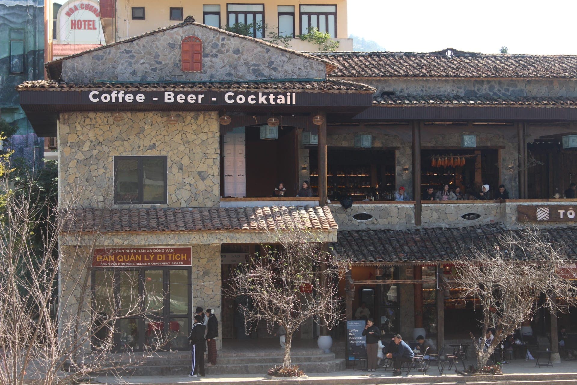 hovanhoa | gallery image